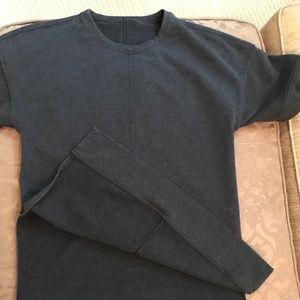 Lululemon heathered navy t-shirt thicker cotton